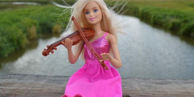 Violon jouet Barbie Poupée Rose Robe Musique
